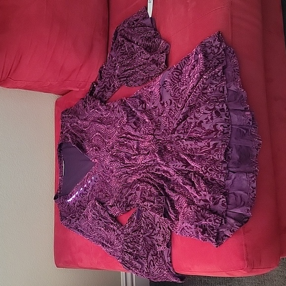 Paris Hues Flocked Feel Babydol Dress w/ Bell Sleeves purple/burgundy sz XL - Picture 10 of 16